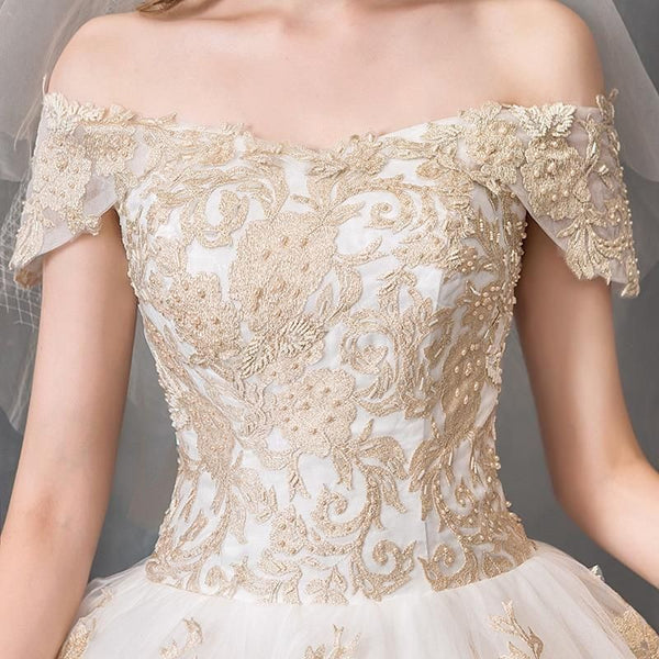 Sexy Boat Neck Wedding Dress Luxury Lace Embroidery Slim Princess Ball Gown | EdleessFashion