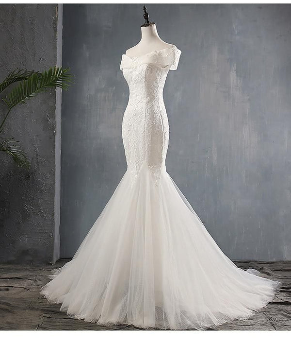 Luxury Lace Boat Neck Mermaid Wedding Gown With Train | EdleessFashion