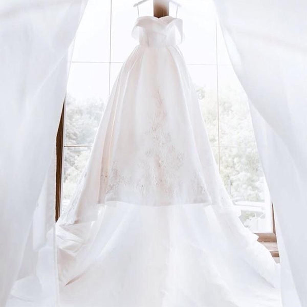 Luxury Off The Shoulder Wedding Dresses with Cathedral Train | EdleessFashion